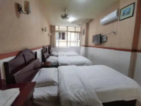 Chengkou Jinshan Hotel