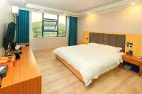 Yifeng Hotel