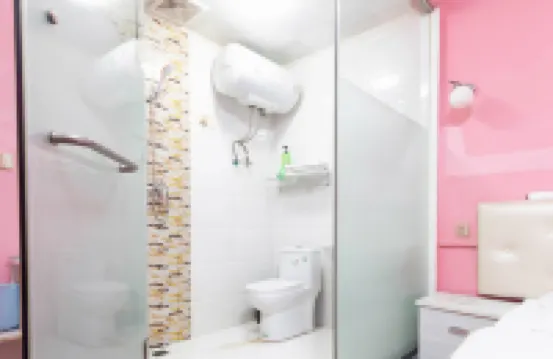 Utopia Theme Inn