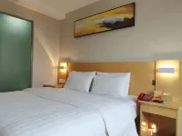 7Days Inn Hotel (Xichang Aerospace Avenue Jixiang Road) - 2-Star