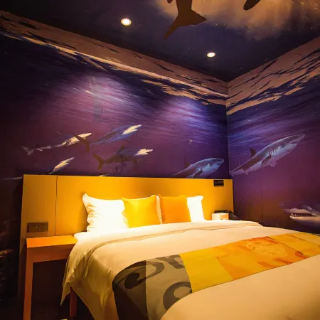 Shell Hotel (East Zhenxing Road)