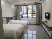 Blue Moon Hotel Các khách sạn gần Wanzi Bouyei Ethnic Feelings