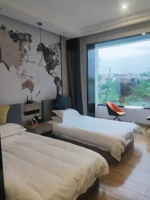 Yunrun Light Luxury Hotel Hotels in Qin County