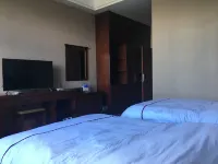 Changning Xinyuan Business Hotel