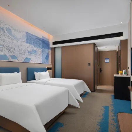 Hampton by Hilton Hefei West Railway Station Sili River
