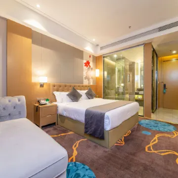 He Hotel Отели в г. Тайшань
