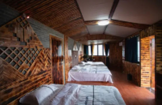 Dragon Ridge Terraces Drunken Home Stay Hotels near Longji Ancient Zhuang Village