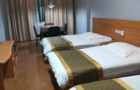 衡東新塘湘鴻大酒店