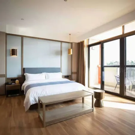 MILUO METROPARK ECO RESOR HOTEL
