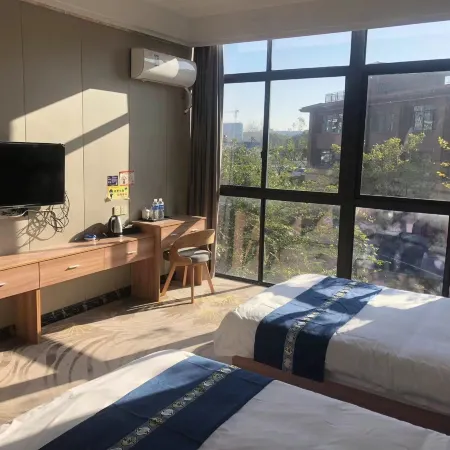 Huanhai Hotel
