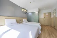 하이 인 상하이 다화 3 로드 상하이 호텔