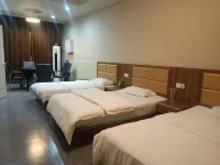 Warm Hotel (Santazhen Guyan Street Branch)