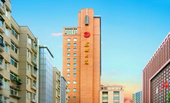 Hubei East Lake HotelOver view