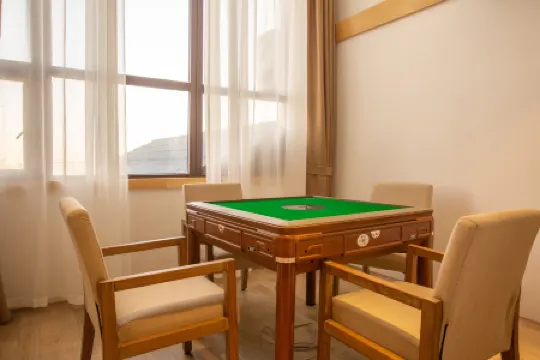 On the other side of the water homestay