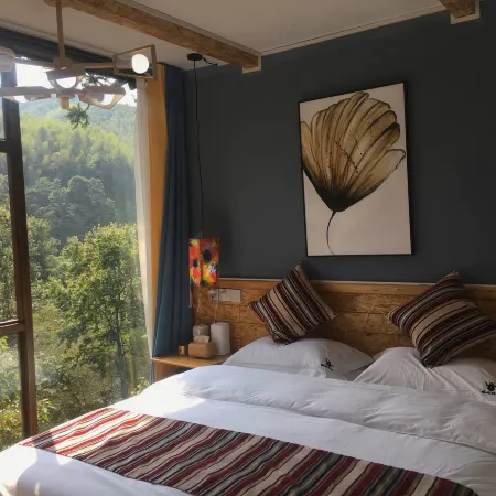 Suining Bana Tribe Art Homestay