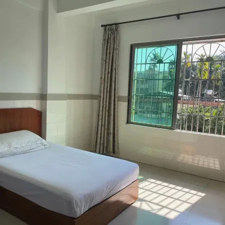 Yuanxinglou Hostel