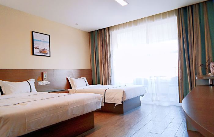 Yijia365Eaka hotel