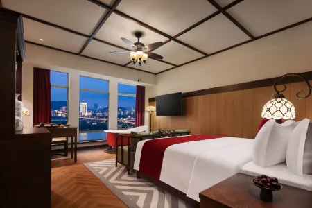 Yunxiang YUAN Space B&B (Changsha Wuyi Square IFS International Finance Center)