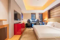 Heguang ALIENSPACE Esports Hotel (Chengdu Tianfu Square Chunxi Road Branch)