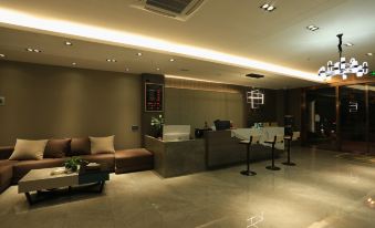 Muyang Hotel (Jianshui Zitao Street Branch)