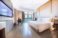 Atour Hotel of Zhuhai Tangjiawan University Town GT Plaza Hotel a Tangjia District