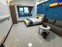 Huanpeng Apartment