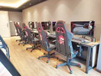 Jinyue E-sports Cinema Apartment (Anshan Wanxi Plaza)