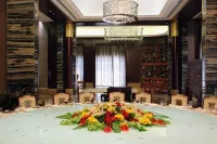 Liankang Wealth International Hotel فنادق في شينغ نينغ