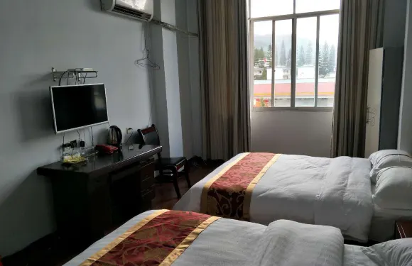 富寧萬隆商務賓館