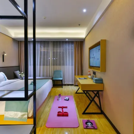 Xana Lite Hotel (Cangxi County Government Jingang International)