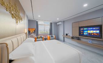 Xingyue Hotel (Wuhua Shuizhai Town)