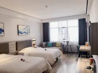 Huarong Xinyue E-sports Hotel - 2-Star