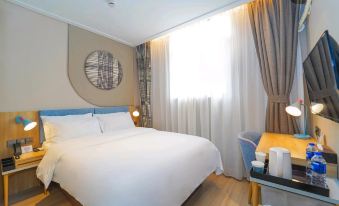 Motel Hotel (Lianyungang Tongguan Road Suning Plaza)