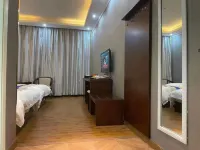 Rma Yul Rich Hotel