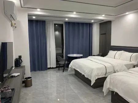 Zhaoping Jinshuiwan Inn Отели в г. Чжаопин