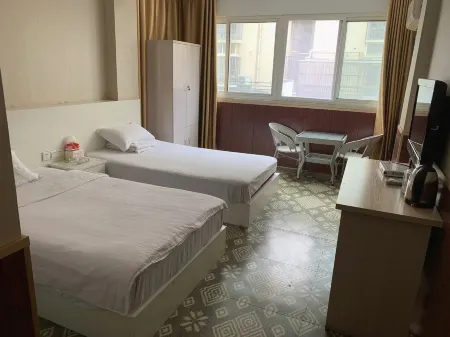 Funing Aijia Express Hotel Отели рядом с достопримечательностью «CPC Funing County Committee Party School»