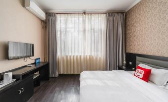 Yijia Hotel