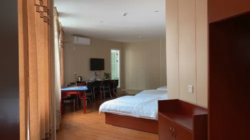 Lanjun Hotel