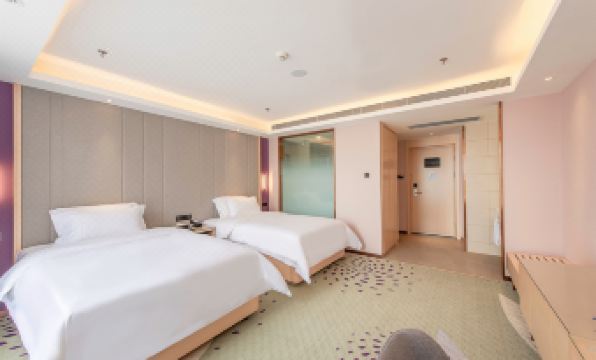 Lavande Hotel (Zhongshan Guzhen Town People's Square)