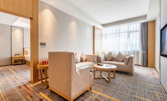 Alston Hotel