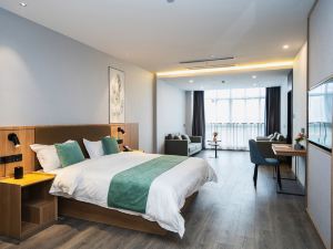 Green Haotai Hotel (Country Garden Wanda Plaza, Wanjiang Avenue, Anqing)