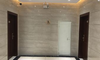 Rong'an Four Seasons Fashion Hotel