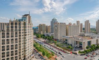 Oriental Hotel (Quzhou West Area)