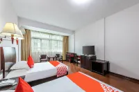 Jinqiao Business Hotel