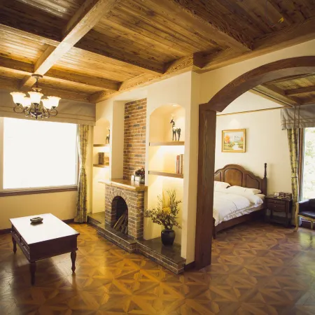 Yishui Riverside Creative Inn