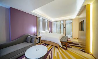 Lavande Hotel (Heyuan High Speed Railway Station Country Garden)