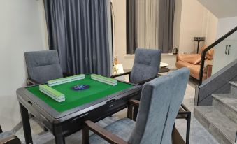 Zigong Shiyi Hotel (Huashang International City)