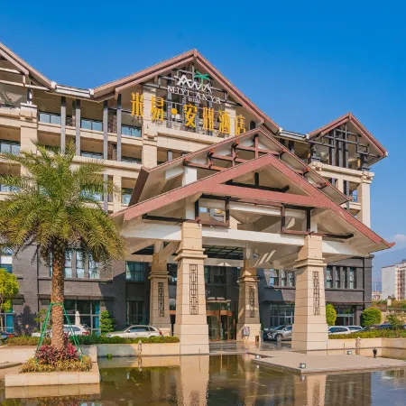 Miyi Anya Hotel