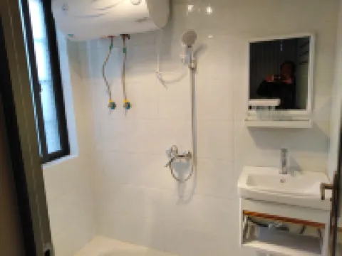 Jingshan WangYong Hotel