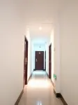 Xinyang Wanjia Hotel - 2 Yıldız